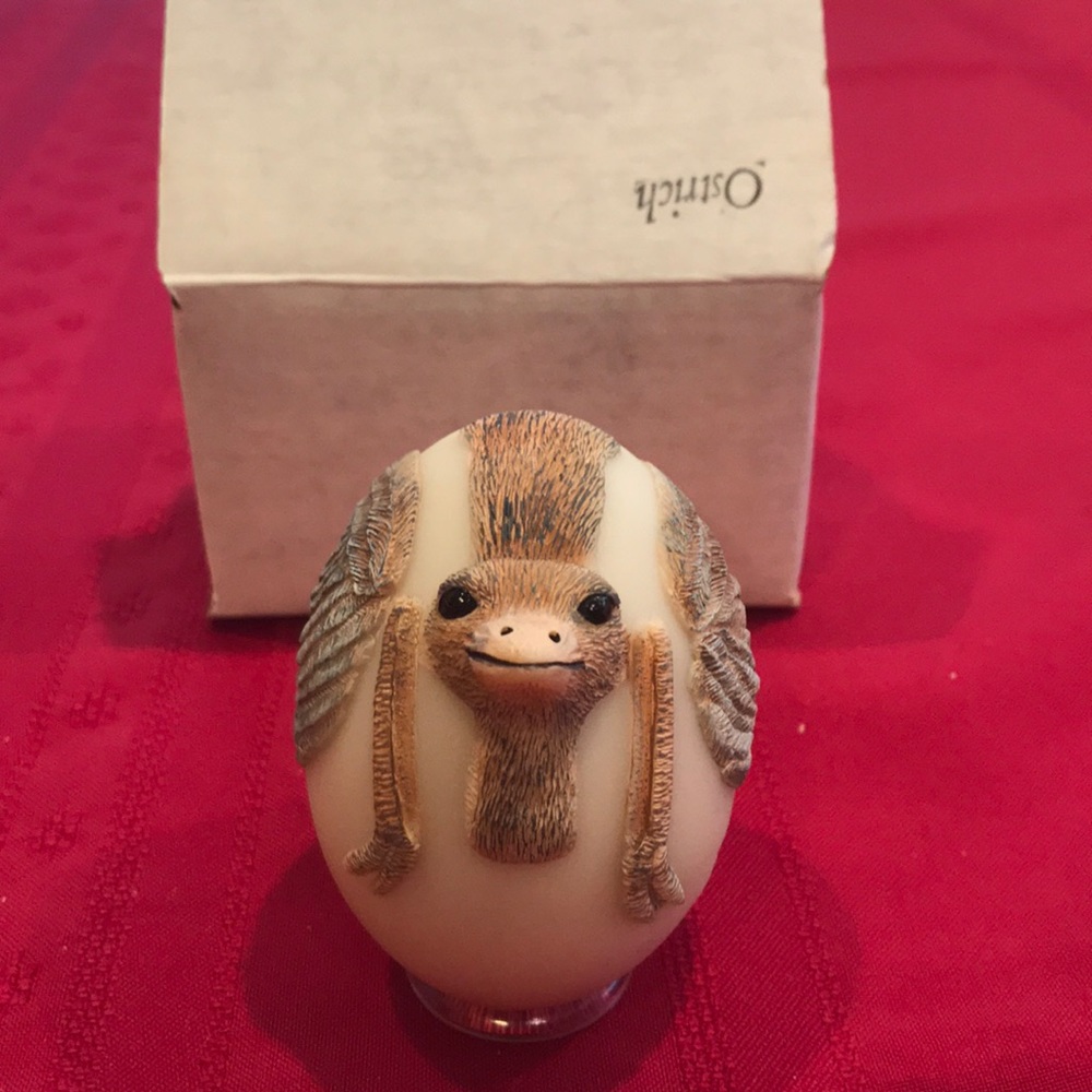 Ostrich Eggcentric Sculpture
